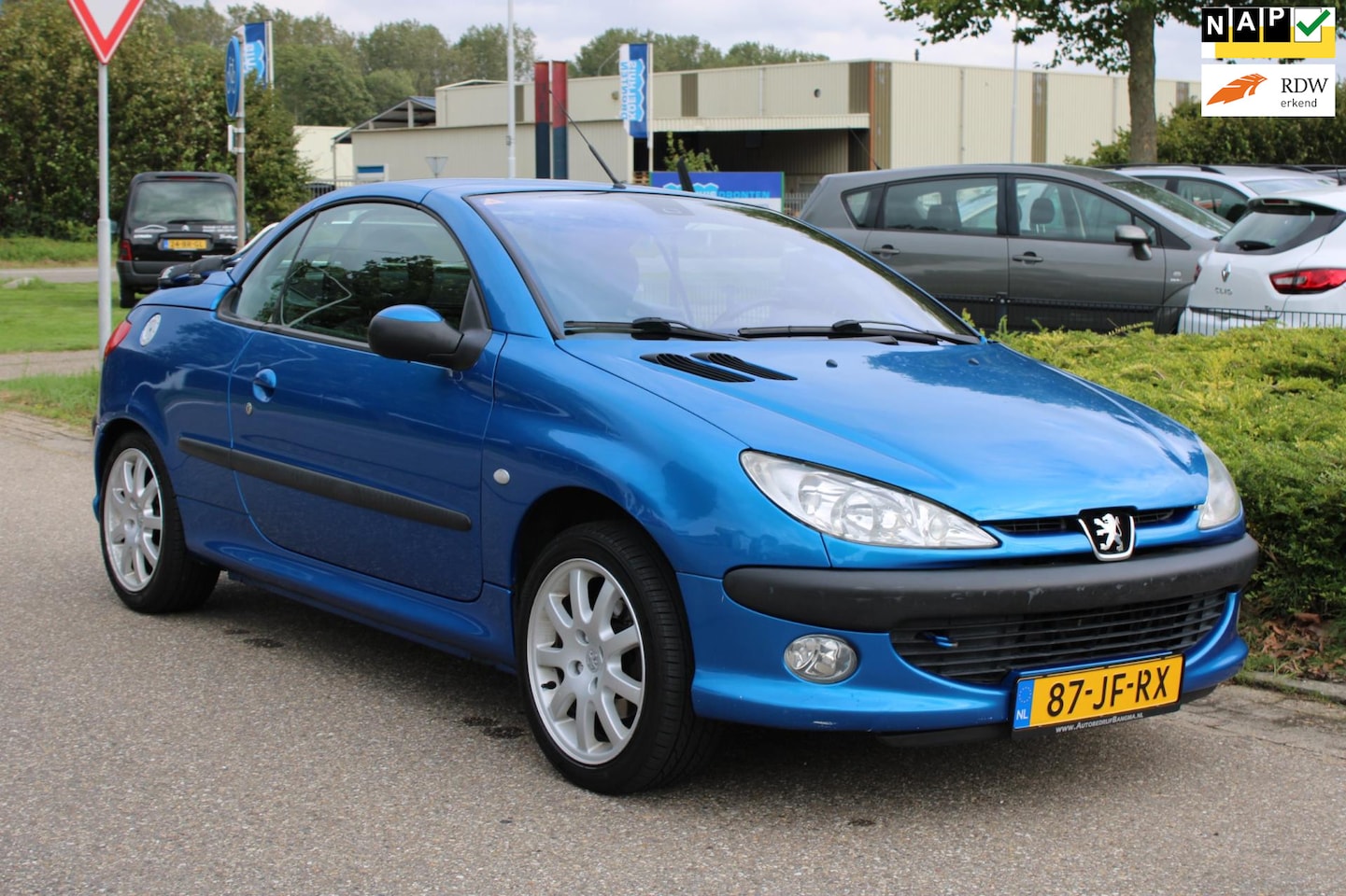 Peugeot 206 CC - 2.0-16V QUICKSILVER/CLIMA AIRCO/LM-VELGEN/LEDEREN BEKLEDING/WINDSCHERM/nieuwe APK + ONDERH - AutoWereld.nl
