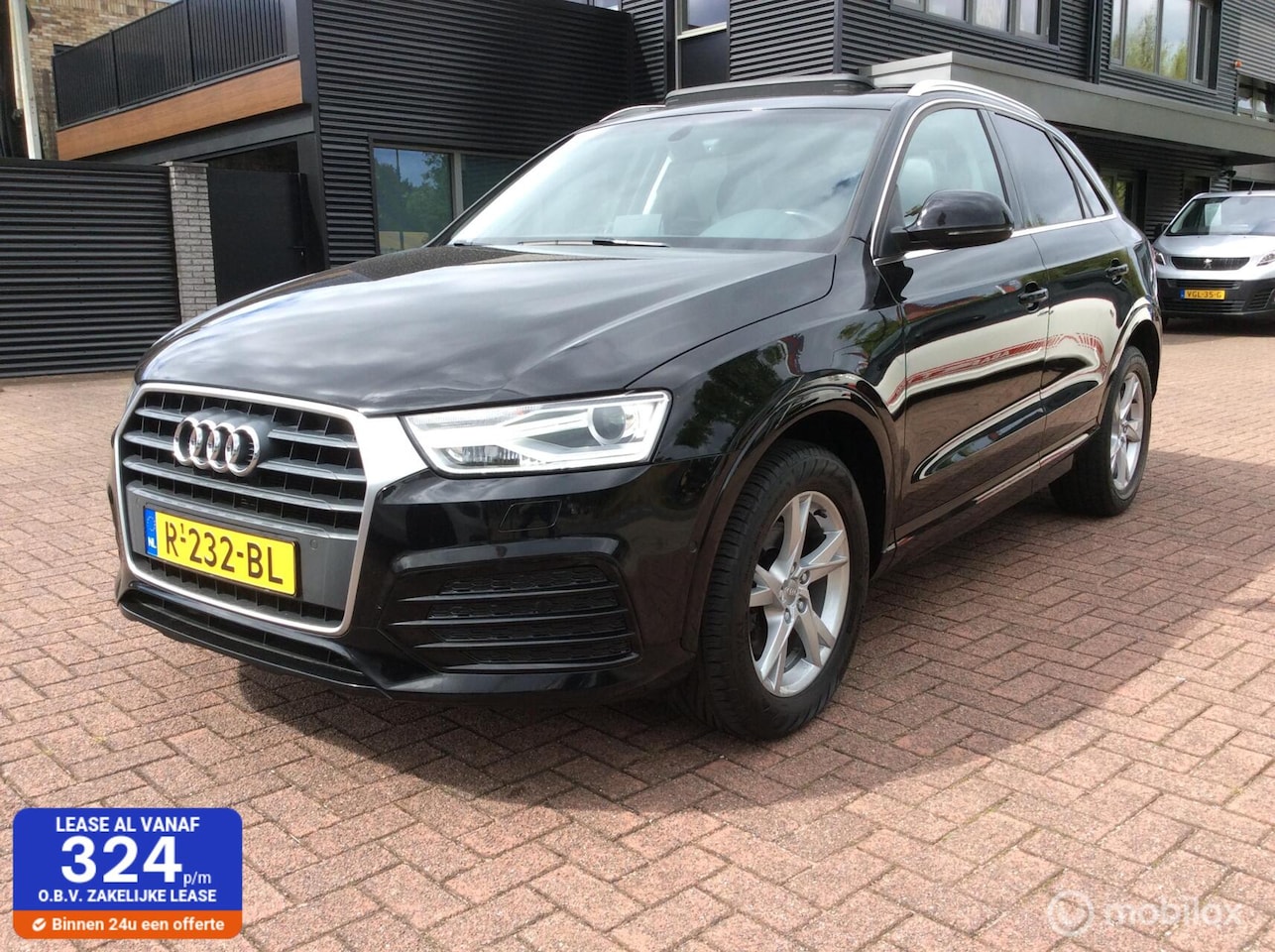 Audi Q3 - 2.0 TDI Adrenalin Panorama dak Nav Trekh Leder Sp Int - AutoWereld.nl