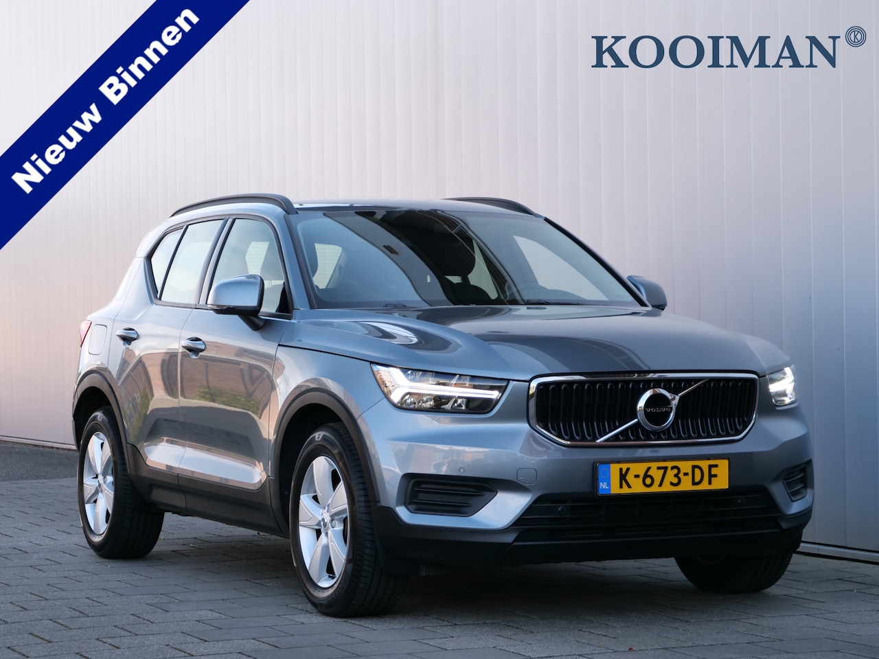 Volvo XC40 - 1.5 T3 157pk Trekhaak / Navigatie / 17 inch - AutoWereld.nl