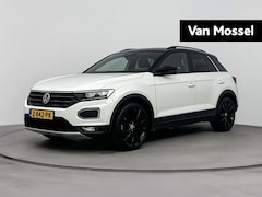 Volkswagen T-Roc - 1.5 TSI Sport Business R Automaat | dode hoek detectie | Navigatie | Camera | Electrische