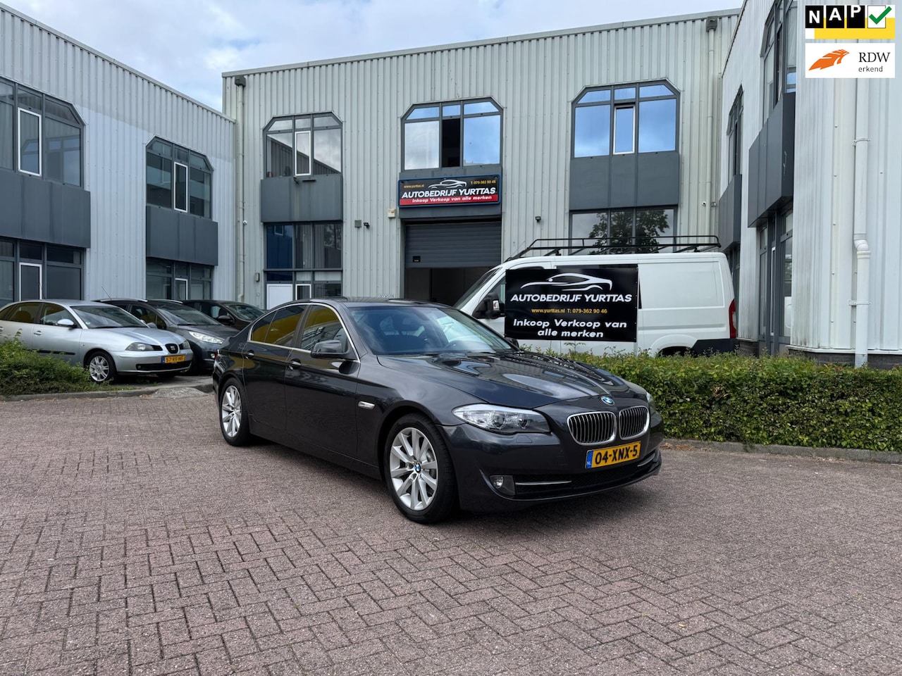 BMW 5-serie - 520i Executive AUTOMAAT!! - AutoWereld.nl