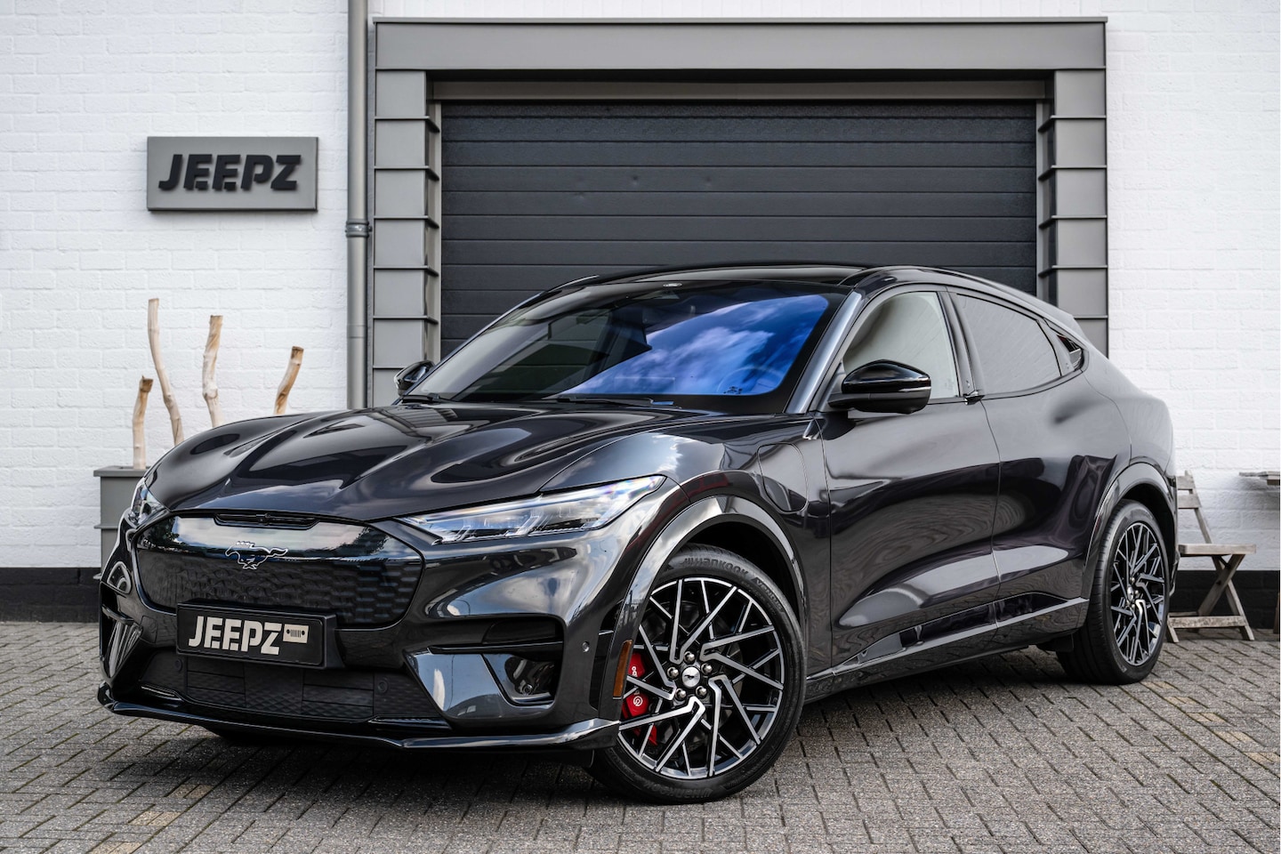 Ford Mustang Mach-E - GT Extended AWD 487 pk Sound Booster - AutoWereld.nl