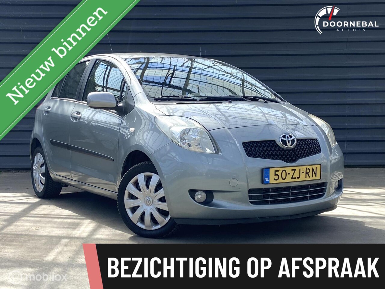 Toyota Yaris - 1.3 VVTi Sol / AIRCO / DEALERONDH / 5DRS - AutoWereld.nl