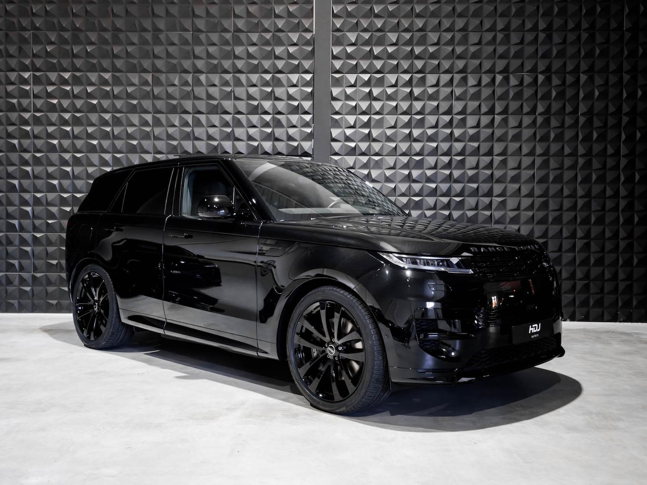 Land Rover Range Rover Sport - 3.0 P460e Dynamic SE PHEV | Pano | 22"| HUD | All Black | Memo | Meridian | Privacy | Side - AutoWereld.nl