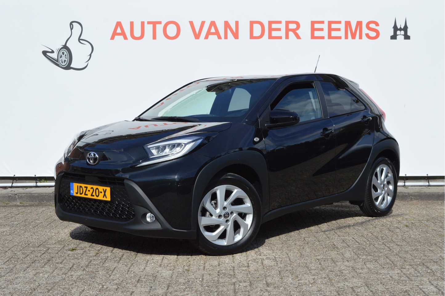 Toyota Aygo X - 1.0 VVT-i MT Pulse Addapt Cruise / Lane assist / Apple,android / Lmv 17" / Led verl. / - AutoWereld.nl