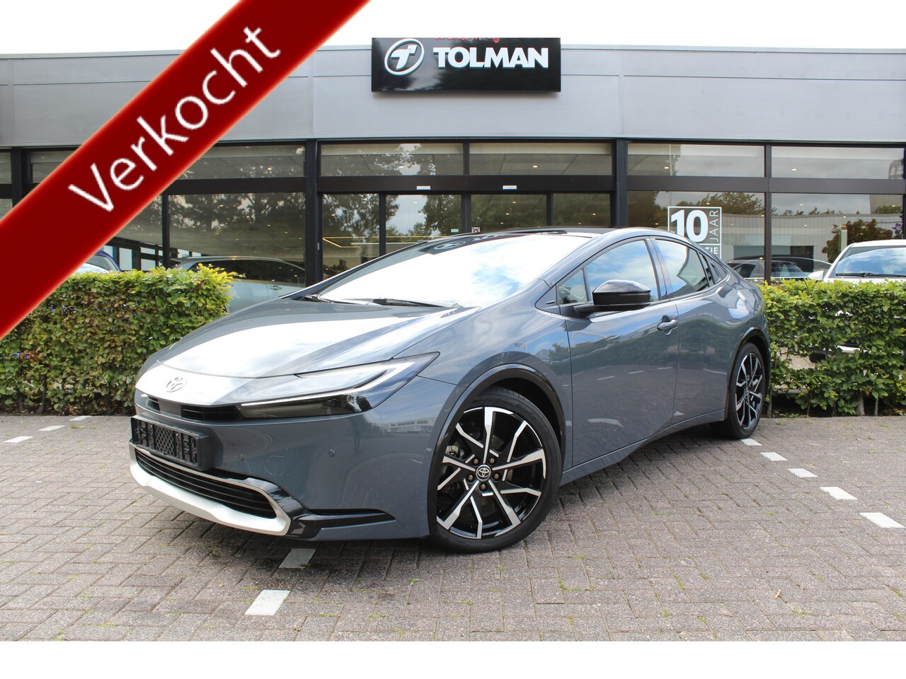 Toyota Prius - 2.0 Plug-in Hybrid Executive | Rijklaar | Pano | Navi | Camera | Stoel-/stuurverwarming | - AutoWereld.nl