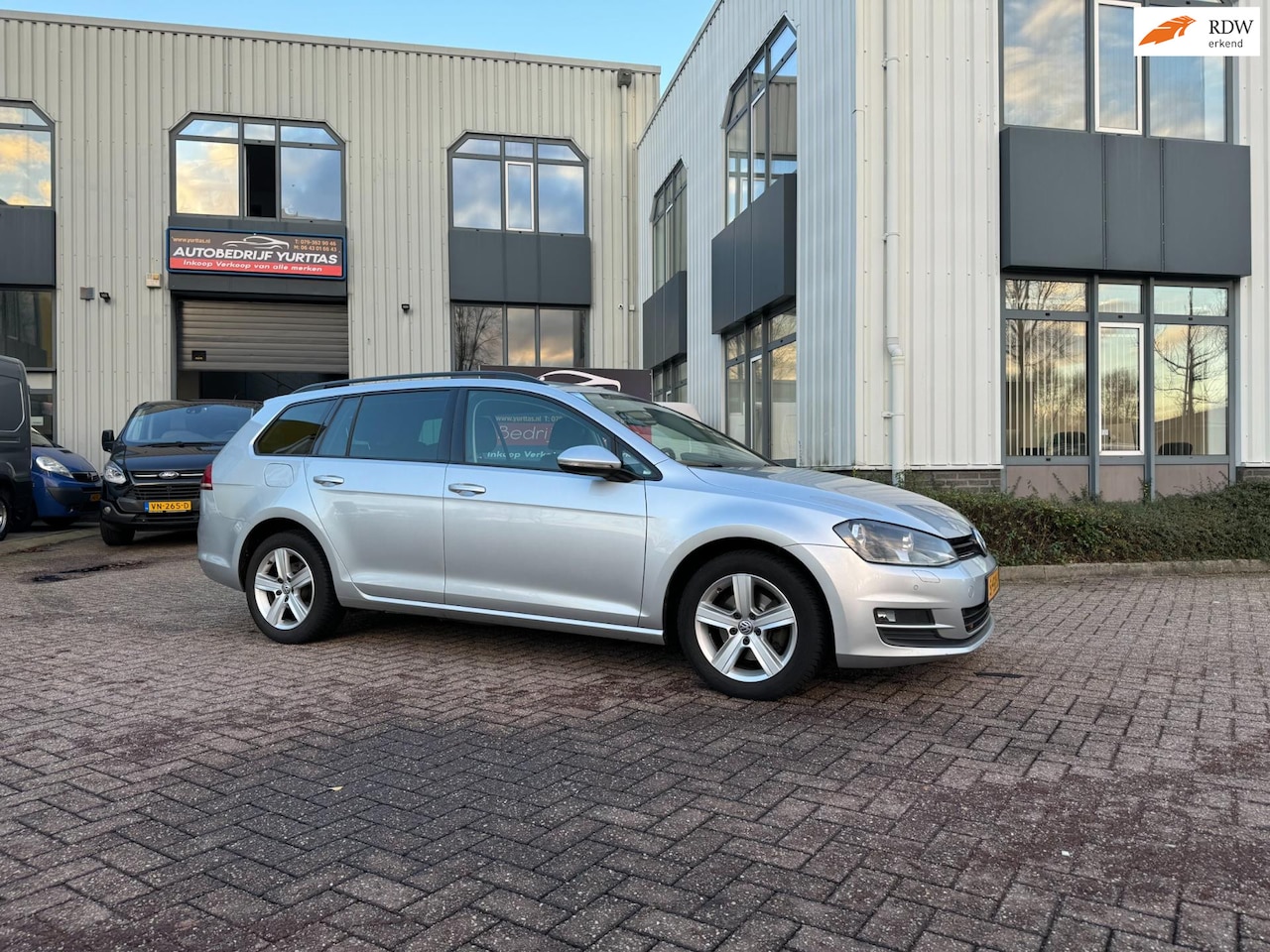 Volkswagen Golf Variant - 1.2 TSI Highline AUTOMAAT - AutoWereld.nl