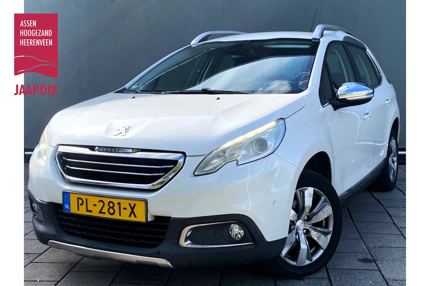 Peugeot 2008 - BWJ 2013 | 1.2 VTi 82PK Allure | CLIMA | NAVI | LEDER/STOF | 2X PDC | PRIVACY GLASS | LICH - AutoWereld.nl
