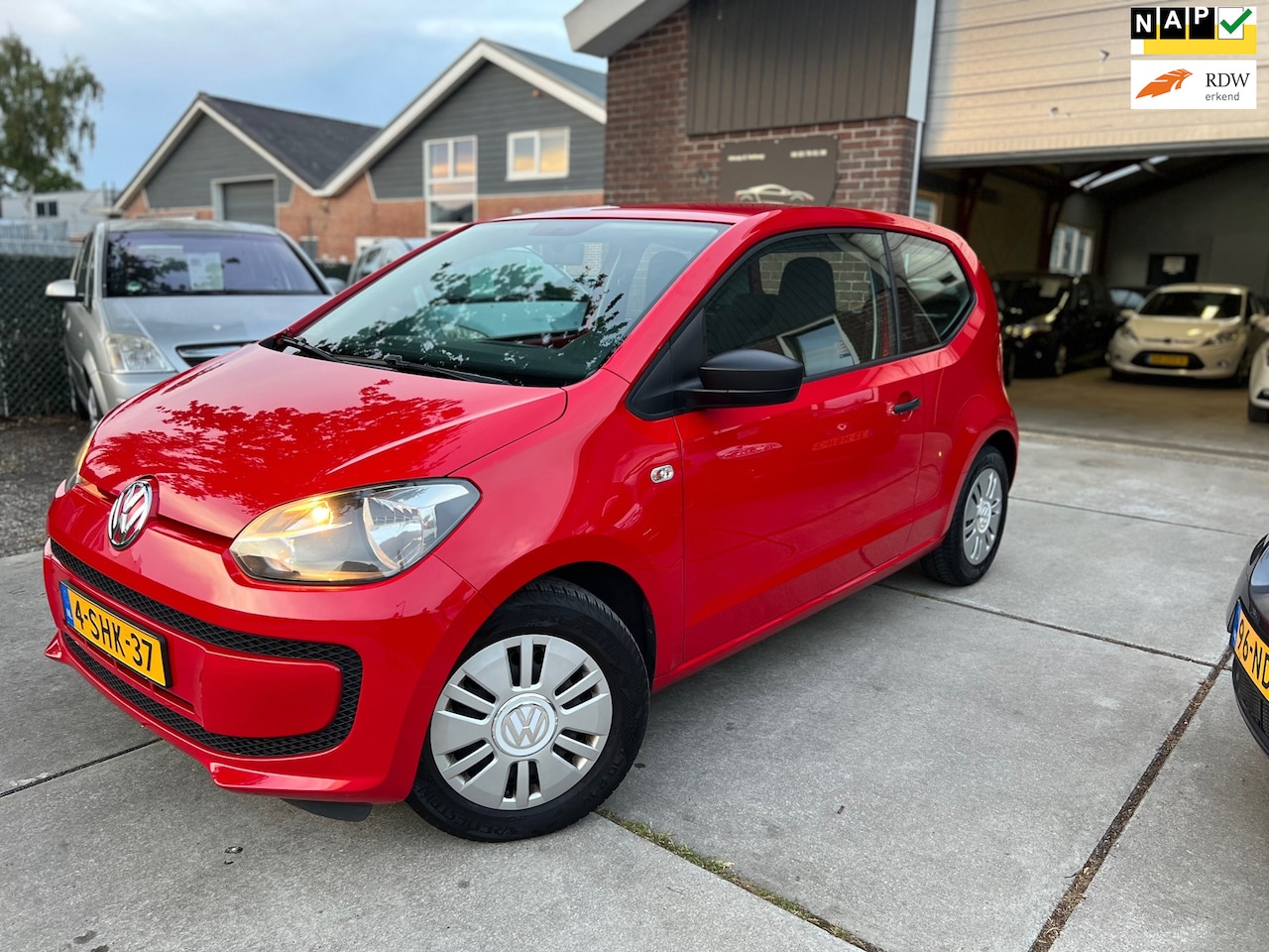 Volkswagen Up! - 1.0 easy up! BlueMotion / NEW APK / AIRCO / LAGE KM / NAP KM / 2 SLEUTEL / BOEKJES COMPLEE - AutoWereld.nl