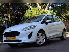Ford Fiesta - 1.1 | Navi | Carplay | Parkeersensoren | Cruise control |