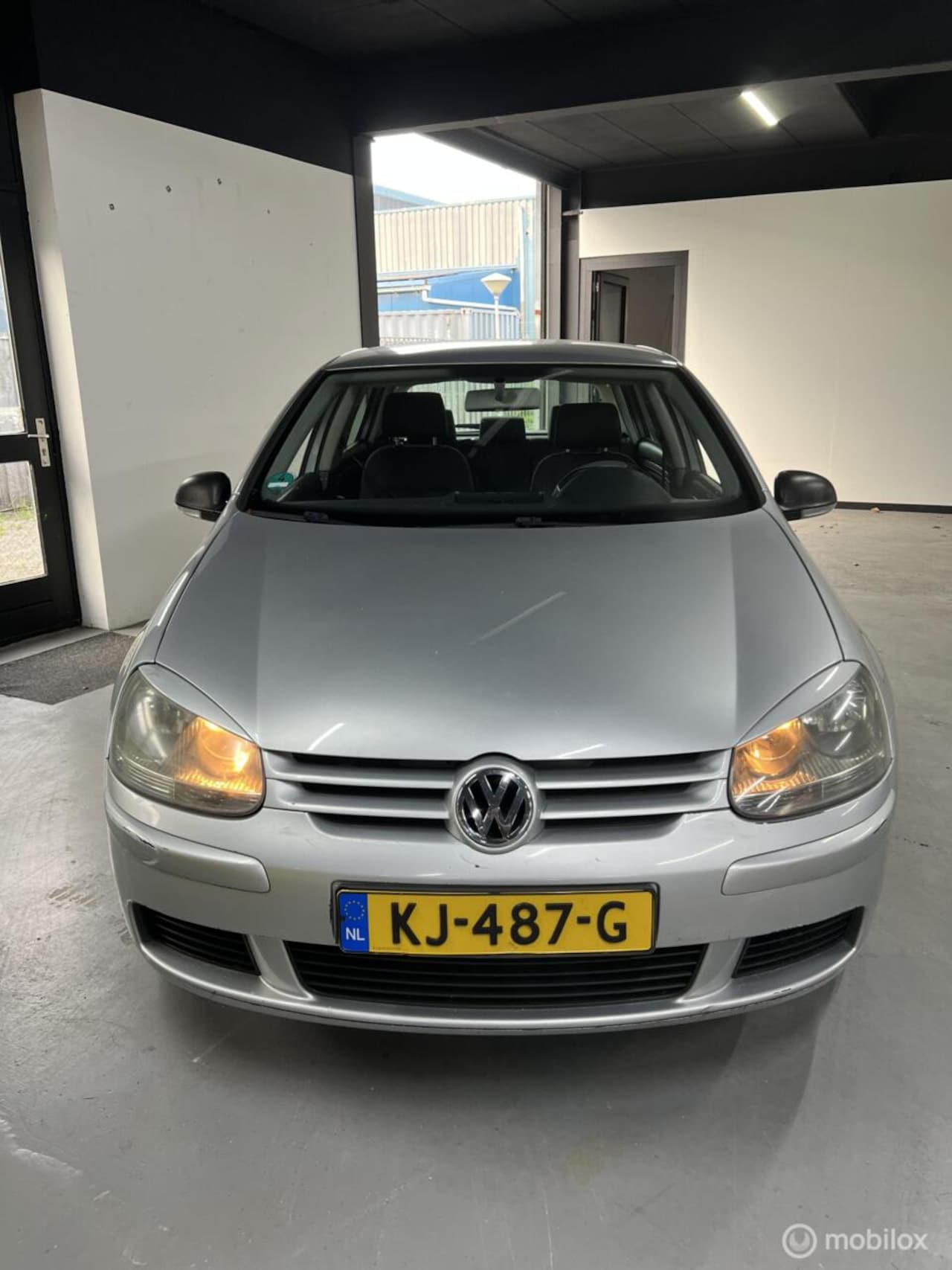 Volkswagen Golf - 1.6 FSI Sportline grote scherm - AutoWereld.nl