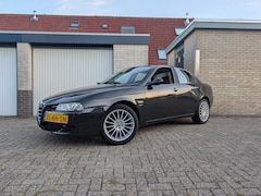 Alfa Romeo 156 - 1.8 T.Spark Distinctive 2003 Facelift I Leer I Airco I 17''