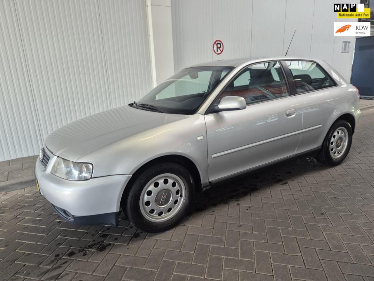 Audi A3 - 1.8 5V Attraction/nieuwe apk/netto auto - AutoWereld.nl