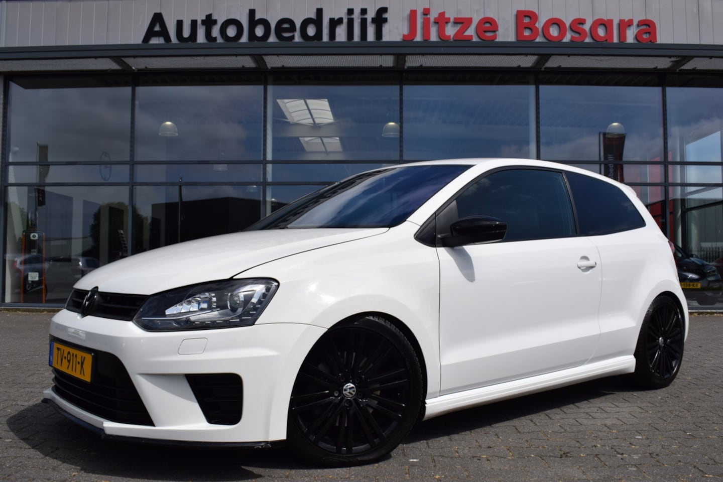 Volkswagen Polo - 1.4 TSi 140pk BlueGT Bi-Xenon | Sportstoelen | Telefonie | 17 Inch LMV | Volledig Onderhou - AutoWereld.nl