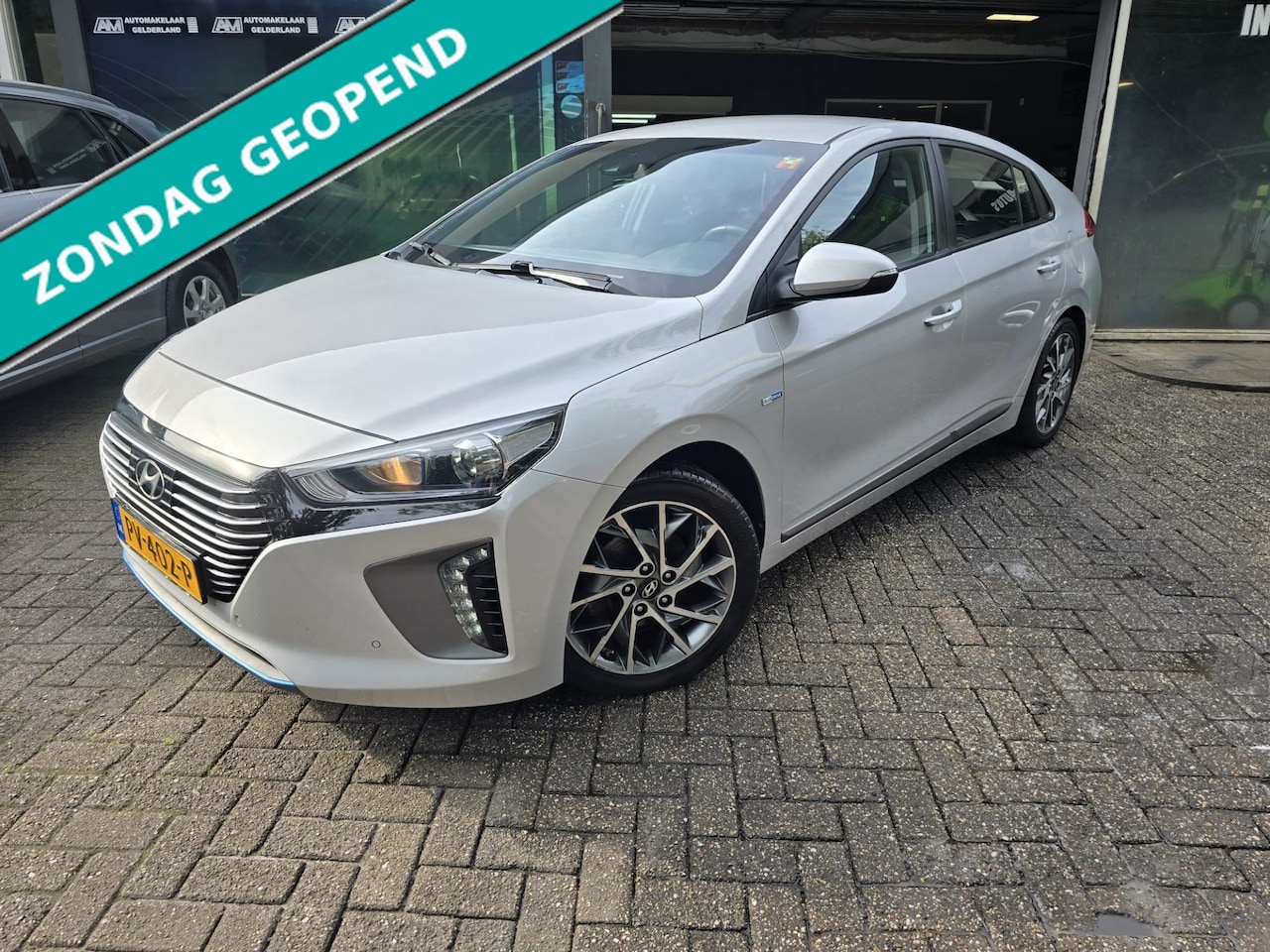 Hyundai IONIQ - 1.6 GDi Comfort | 2E EIGENAAR | 12MND GARANTIE | AUTOMAAT | STOEL-STUUR VERWARMING - AutoWereld.nl