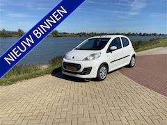 Peugeot 107 - 1.0 Active AIRCO.ELEC PAKKET.CV.STUURBEKR