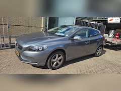 Volvo V40 - 1.6 T3 Kinetic motor defect