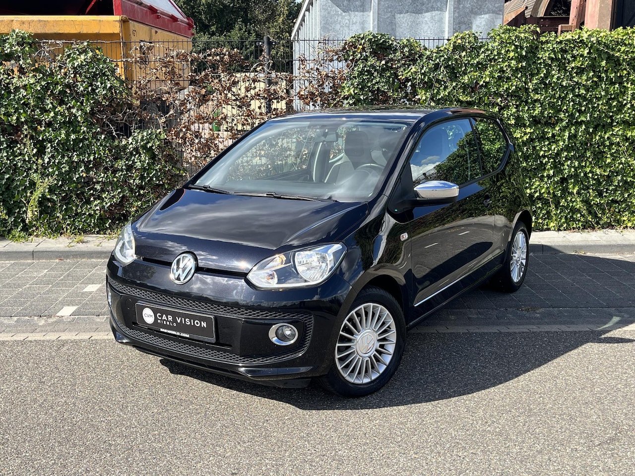 Volkswagen Up! - 1.0 high up! * Cruise * Airco * Nap * Garantie - AutoWereld.nl