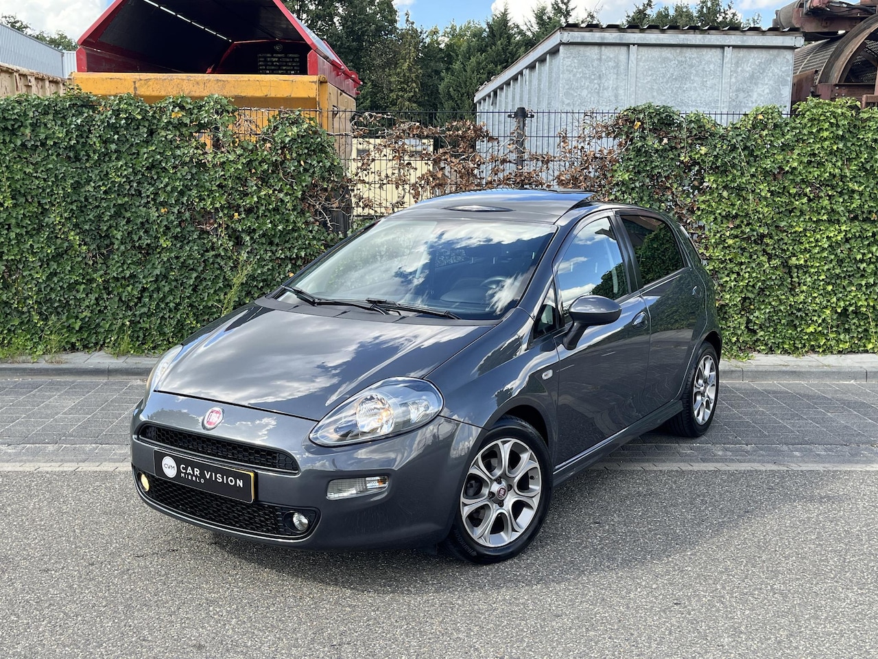Fiat Punto Evo - 0.9 TwinAir Lounge * Pano * Airco * NAP * 1e eigenaar * - AutoWereld.nl