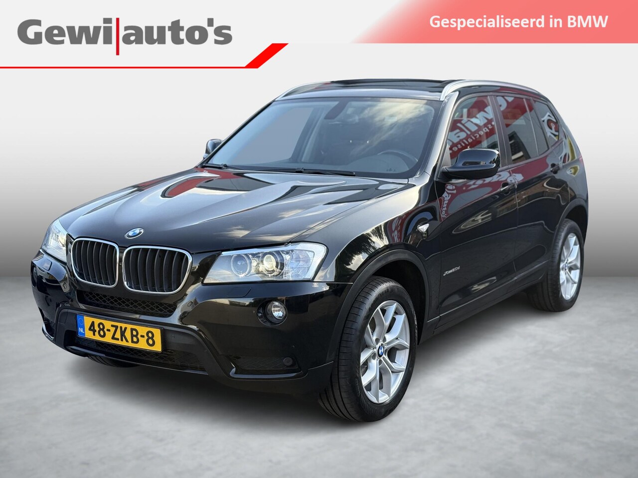 BMW X3 - xDrive20d High Executive Panoramadak/leder/xenon - AutoWereld.nl