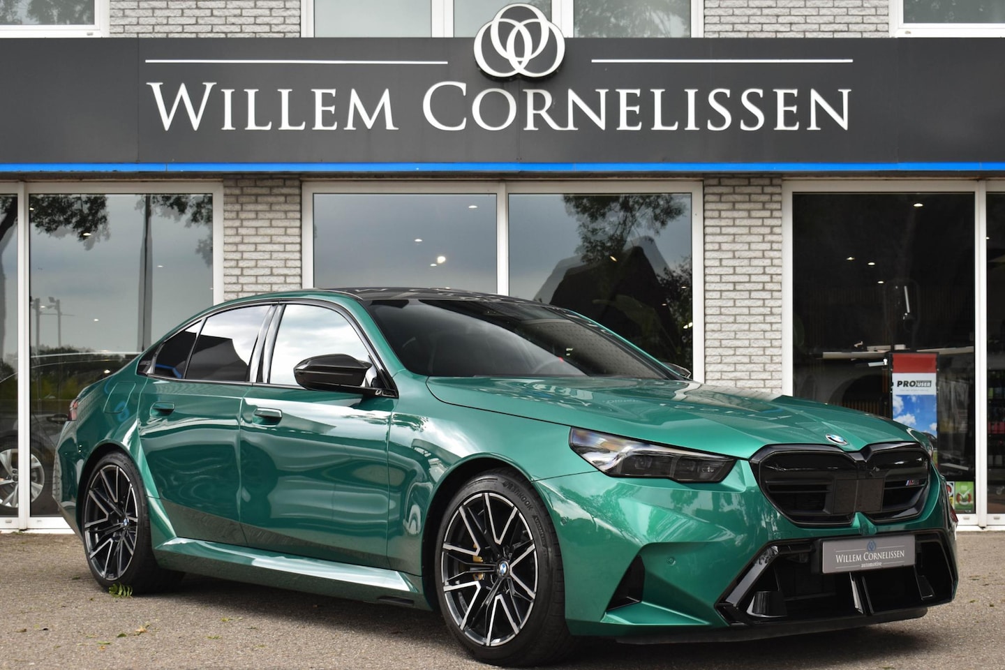 BMW M5 - 5-serie Keramisch Carbon NL auto BTW Stoelventilatie - AutoWereld.nl