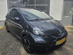 Toyota Aygo - 1.0-12V *AIRCO-APK-BLEUTOOTH