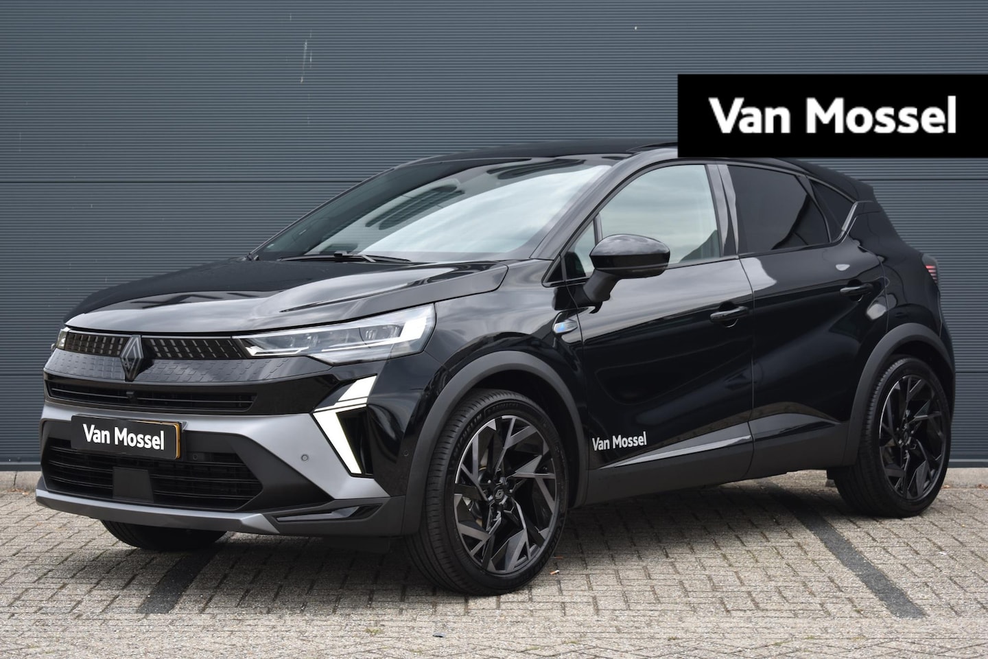 Renault Captur - 1.8 E-Tech Full Hybrid Esprit Alpine 160PK | Schuif-/Kanteldak | Harman Kardon Audio | Wel - AutoWereld.nl