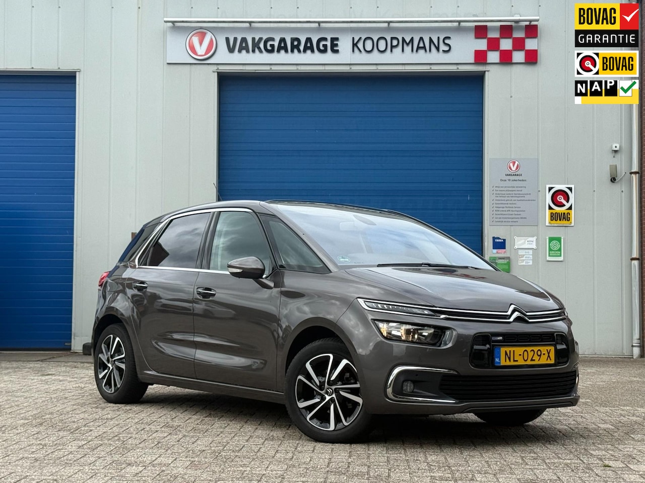 Citroën C4 Picasso - 1.2 PureTech Feel 1.2 PureTech Feel - AutoWereld.nl