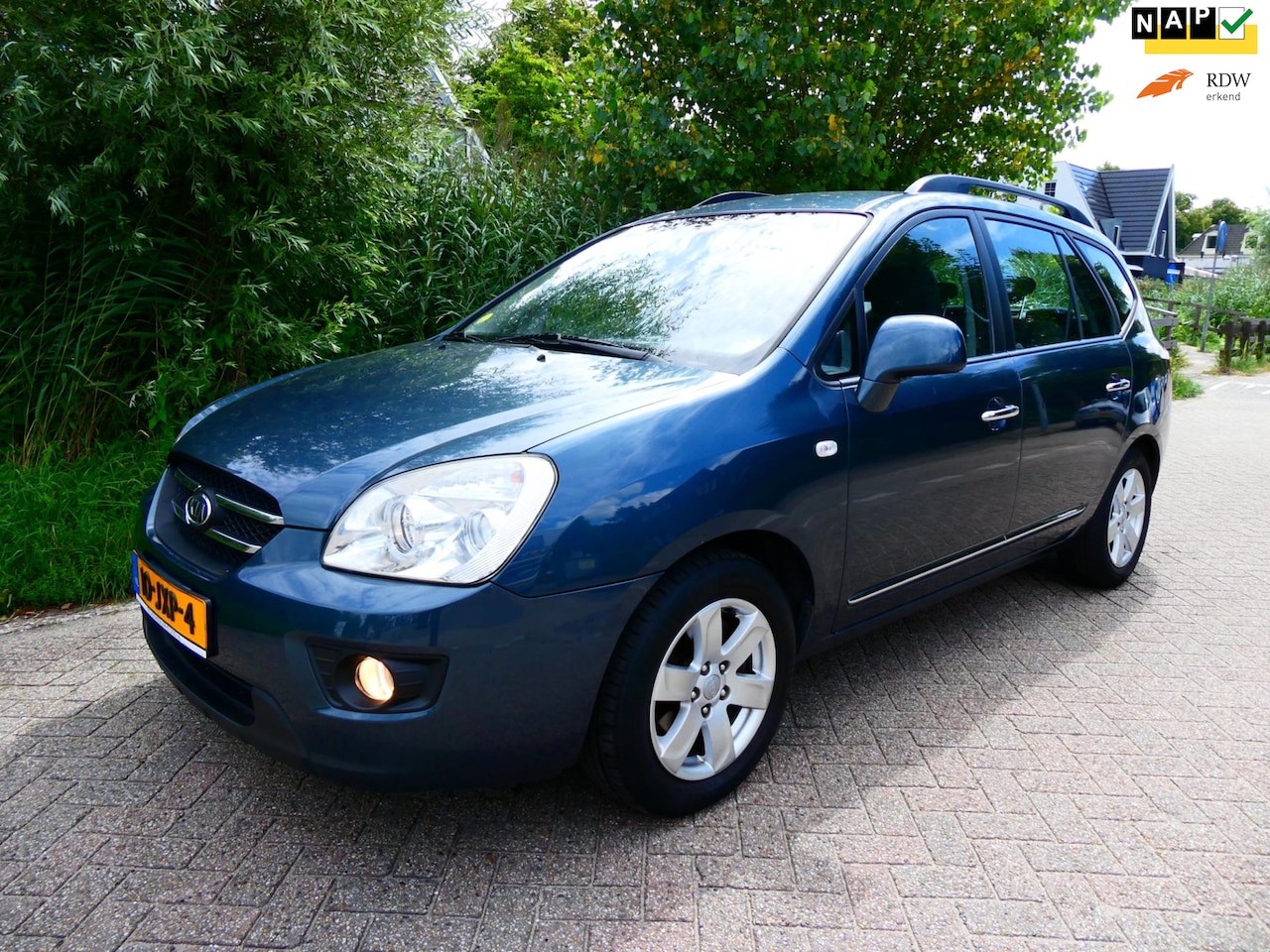 Kia Carens - 2.0 CVVT X-ecutive 7-PERSOONS 144pk Trekhaak 1500kg Clima - AutoWereld.nl