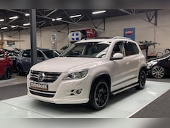 Volkswagen Tiguan - 2.0 TSI 4Motion Vol opties DSG Pano LEER Navi Clima