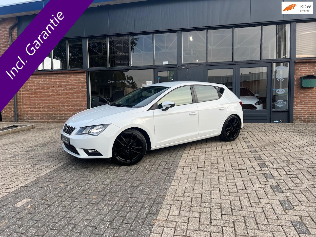 SEAT Leon - 1.4 TSI Style Business ACT, Airco, Navi, Pdc - AutoWereld.nl