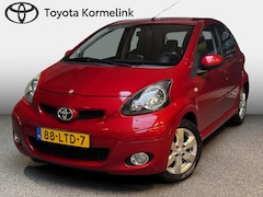 Toyota Aygo - 1.0-12V Aspiration Red