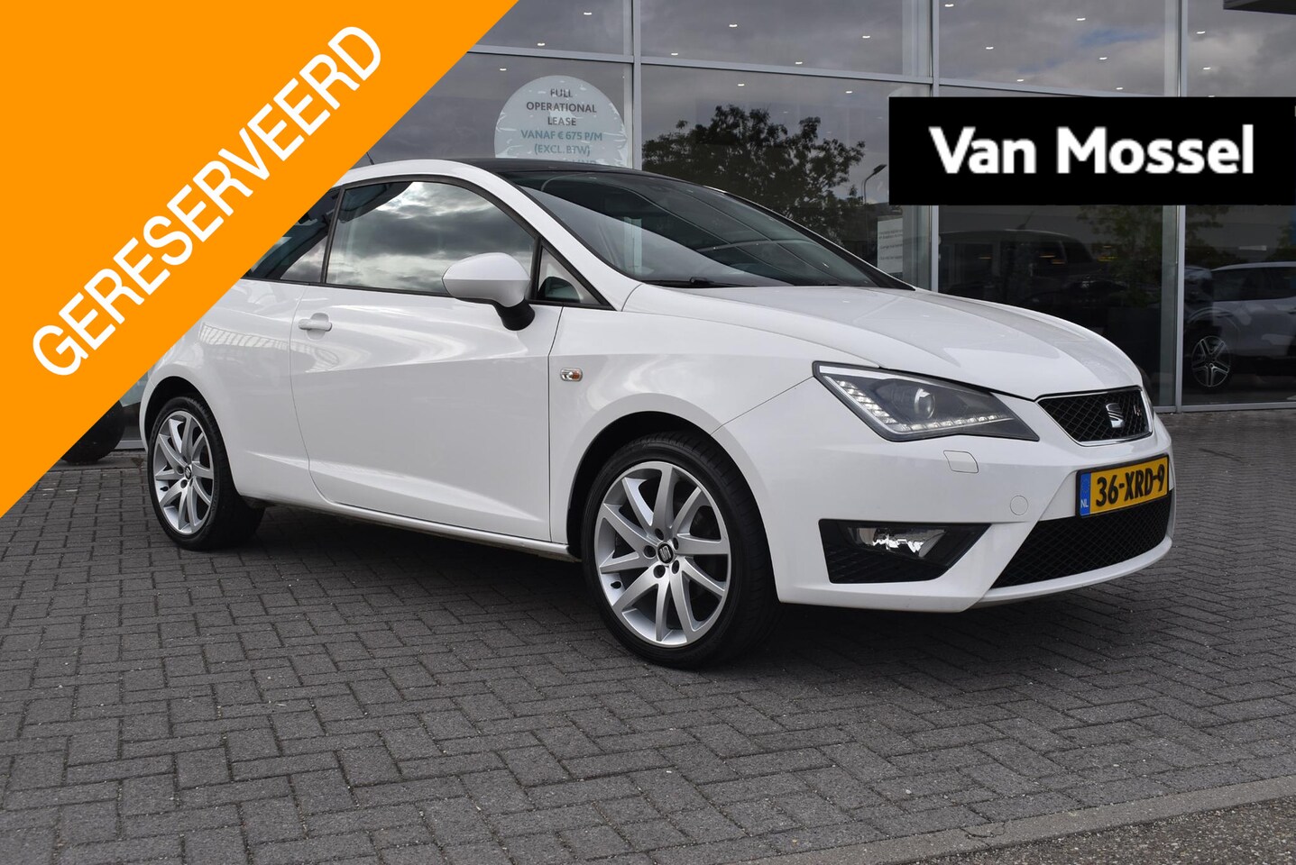 SEAT Ibiza SC - 1.2 TSI FR Climate Control, Navigatie, Achteruitrijcamera - AutoWereld.nl
