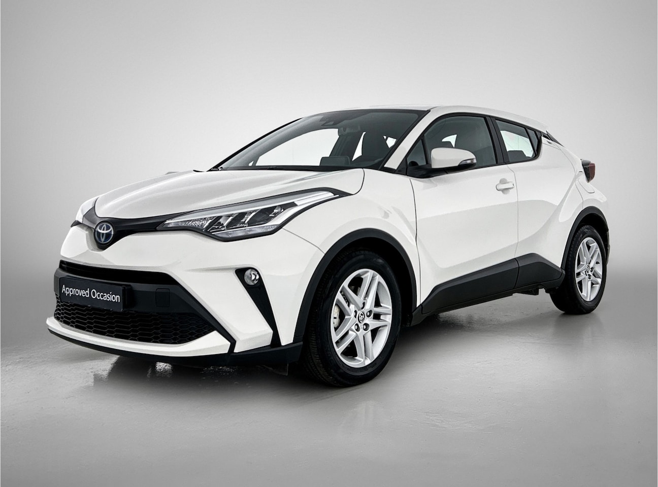 Toyota C-HR - 1.8 Hybrid Active | Cruise control | Climate control | LM velgen | Achteruitrijcamera | - AutoWereld.nl