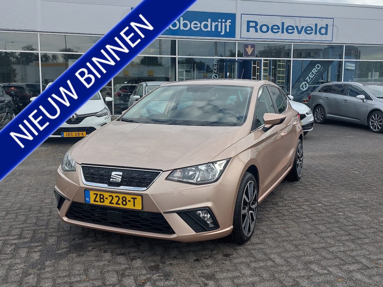SEAT Ibiza - 1.0 TSI 95pk Style Business Intense | Navi | Apple Carplay+Android Auto | Airco | Cruise | - AutoWereld.nl