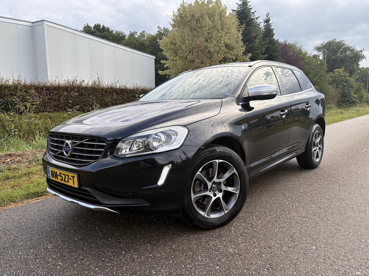 Volvo XC60 - 2.0 D4 FWD Ocean Race / LEER / AUTOMAAT / CRUISE - AutoWereld.nl