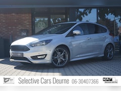 Ford Focus - 1.0 ST-Line Cruise, Navi, Led, AppleCarplay, Trekhaak, Org-NL