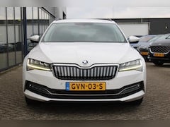 Skoda Superb Combi - 1.4 TSI iV 218pk Business Edition NAVI TREKHAAK CARPLAY