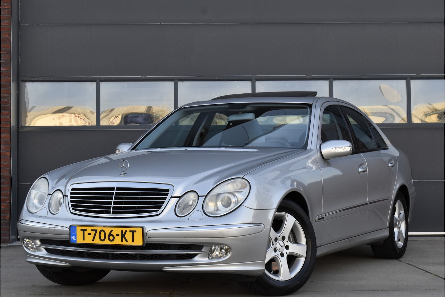 Mercedes-Benz E-klasse - 320 Elegance Youngtimer - Schuif.kantel.dak - Cruise - AutoWereld.nl