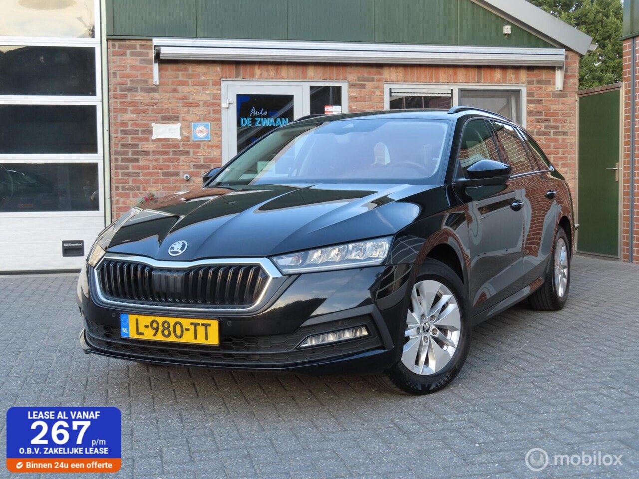 Skoda Octavia Combi - 1.5 e-TSI Business Edition|camera|carlpay|el a.klep. - AutoWereld.nl