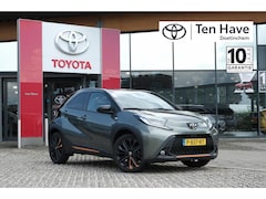 Toyota Aygo X - 1.0 VVT-i 72PK MT Limited | JBL | 18” lichtmetalen matzwarte vel