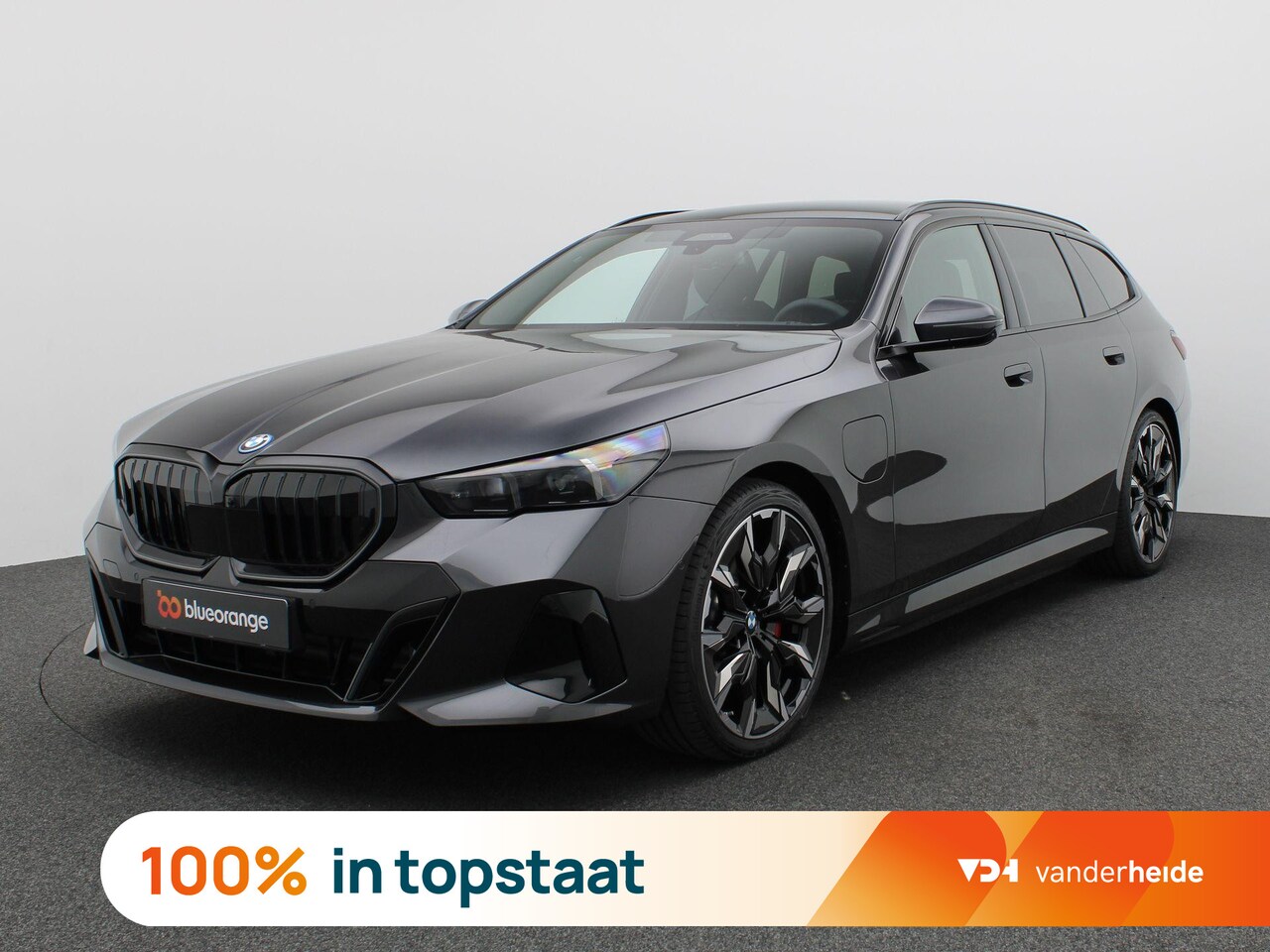 BMW 5-serie Touring - 530e xDrive 299PK Aut. M-Sport, Panoramadak, Head-Up Display, Stoelverwarming & ventilatie - AutoWereld.nl