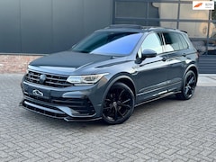 Volkswagen Tiguan - 1.5 TSI R-Line Blackstyle/Pano/Led/Virt