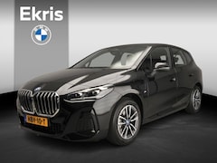 BMW 2-serie Active Tourer - 225e xDrive | M-Sportpakket | LED | HUD | Sportstoelen | Keyles go | Active cruise | DAB |