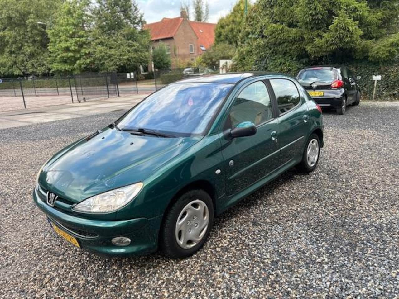 Peugeot 206 - 1.4 XT Roland Garros panodak !AUTOMAAT! - AutoWereld.nl