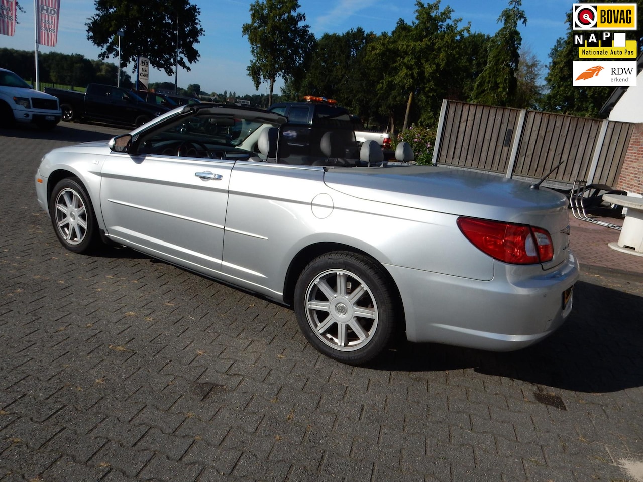 Chrysler Sebring Cabrio - 2.7 Touring Business Edition Hardtop cabrio - AutoWereld.nl