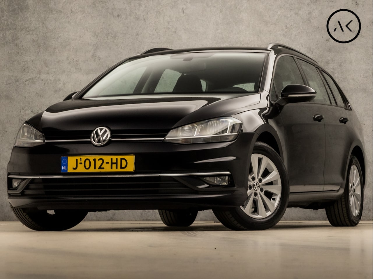 Volkswagen Golf Variant - 1.0 TSI Sportline (APPLE CARPLAY, GROOT NAVI, CLIMATE, ALCANTARA, STOELVERWARMING, SPORTST - AutoWereld.nl