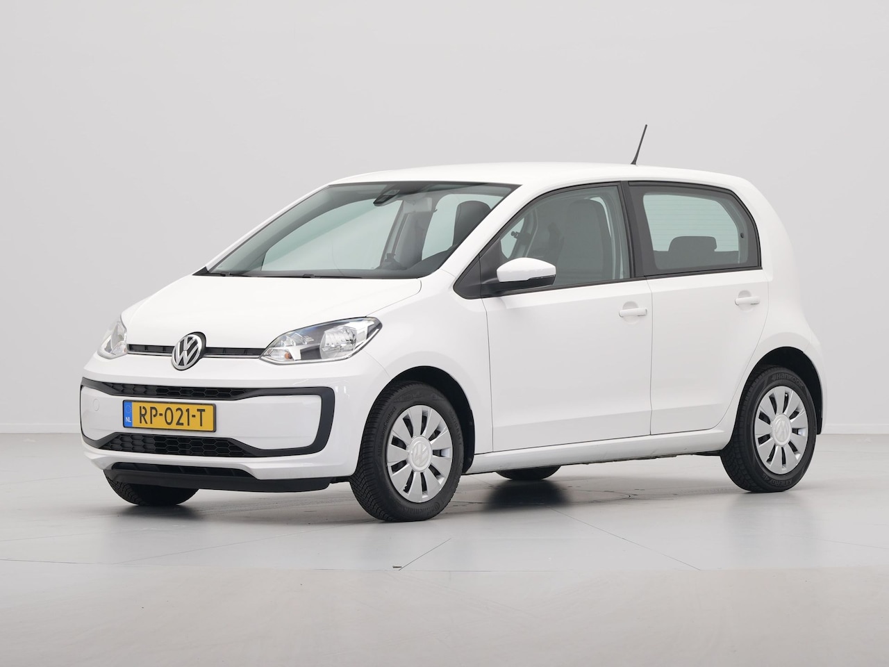 Volkswagen Up! - 1.0 BMT 60pk move up! Airco Dab 4-deurs 193 - AutoWereld.nl