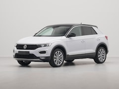 Volkswagen T-Roc - 1.5 TSI 150pk DSG Sport Navi via App Camera Pdc Led Clima 49