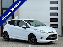 Ford Fiesta - 1.6 Metal ST LOOK 135 PK / Airco / Origineel Nederlands / Leder Sport Int / 17" Black Line